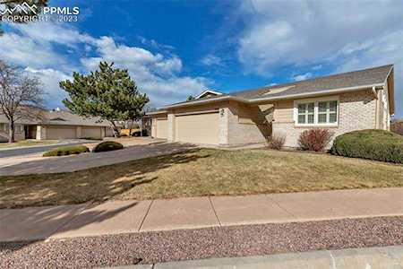 1429 Seasons Grove Colorado Springs, CO 80907