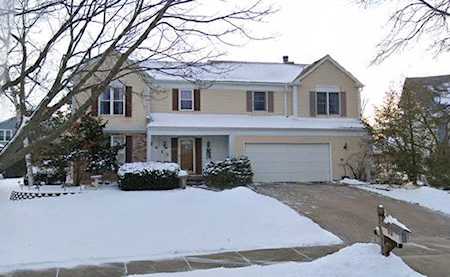 1813 Altoona Ct Schaumburg, IL 60194