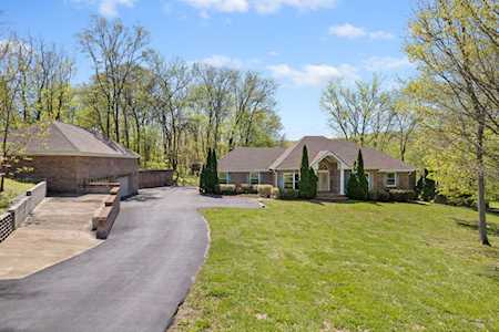 339 Lakeway Ter Spring Hill, TN 37174