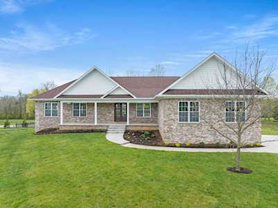 204 Jockey Ct Nicholasville, KY 40356
