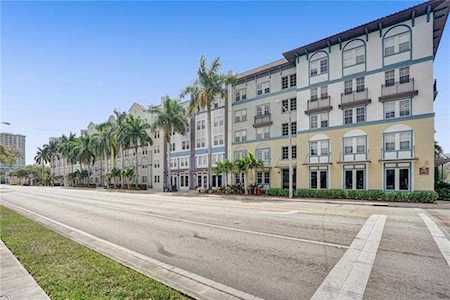 533 NE 3rd Aveneue #113 Fort Lauderdale, FL 33301