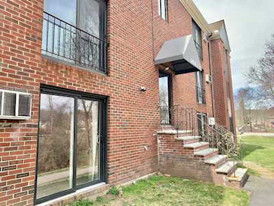 392B Great Rd #103 Acton, MA 01720