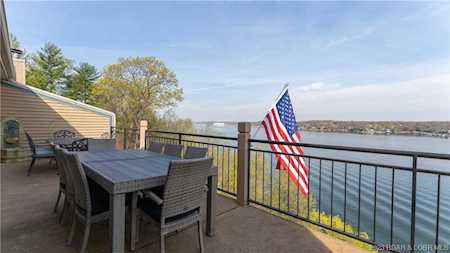 166 Falls Point Dr Lake Ozark, MO 65049