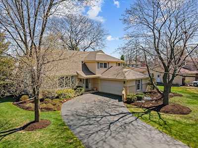 6S475 Bridlespur Dr Naperville, IL 60540