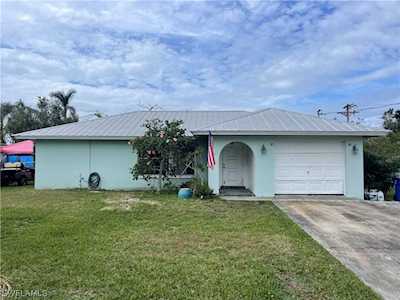 2241 Club House Rd North Fort Myers, FL 33917
