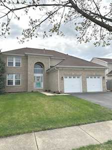 571 S Wynbrooke Rd Romeoville, IL 60446
