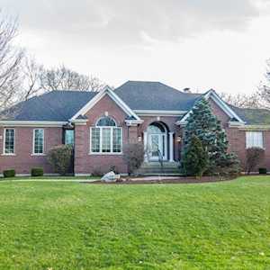 39W775 Crosscreek Ln St. Charles, IL 60175
