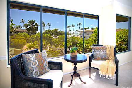 123D Maunalua Avenue #18 Honolulu, HI 96821