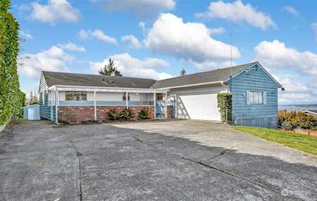 2141 NW 201st St Shoreline, WA 98177
