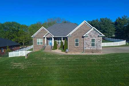 416 Lake Pointe Dr Clarksville, TN 37043