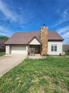 105 Meadow Ln St Robert, MO 65584