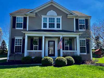 3190 Autumn Applause Drive Lewis Center, OH 43035