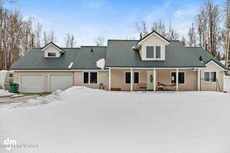 9355 E Bernard Ct Palmer, AK 99645