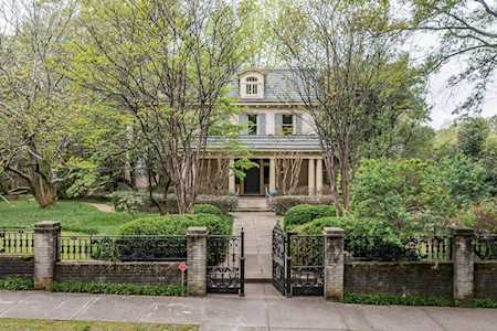 665 S Willett St Memphis, TN 38104