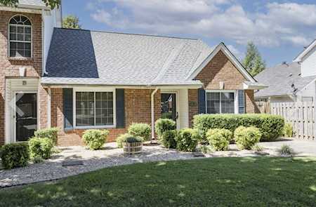 1328 Shearron Ct Murfreesboro, TN 37130