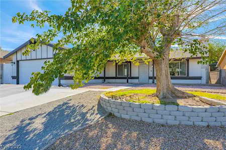 108 Grandview Dr Henderson, NV 89002