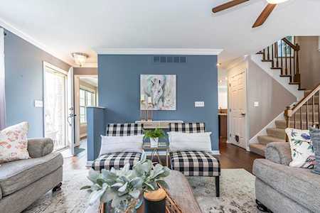 4517 Pentlalla Point Lexington, KY 40517
