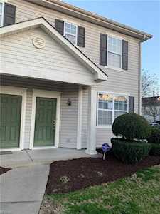 1502 Hambledon Loop Chesapeake, VA 23320