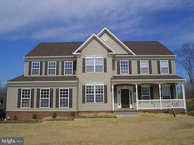 23492 Watervale Dr Leonardtown, MD 20650