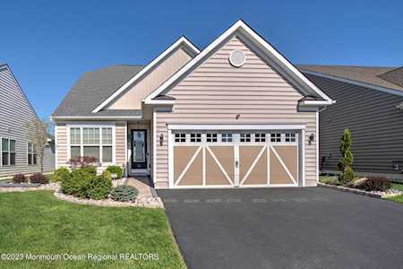 25 Harvest Ridge Rd Howell, NJ 07731