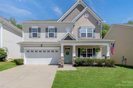 9705 Long Hill Dr Charlotte, NC 28214