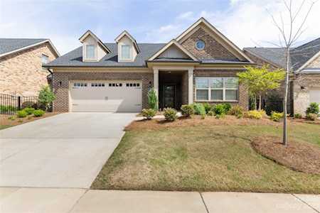 5204 Courtyard Ln Belmont, NC 28012