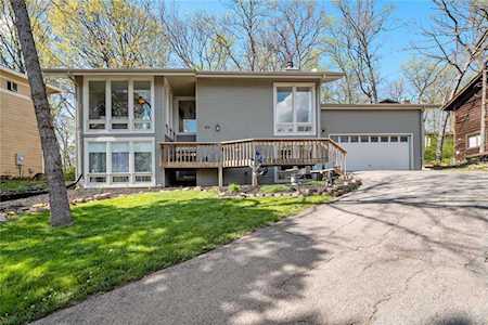 814 Edgewood Dr Lake St Louis, MO 63367