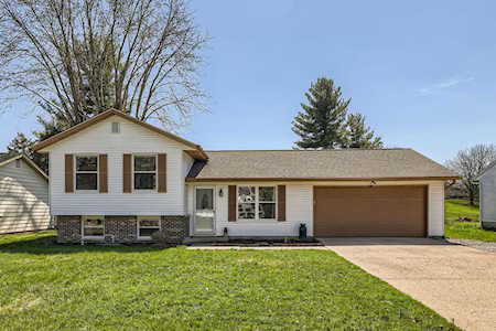 948 Elizabeth Drive Lancaster, OH 43130