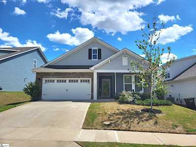 515 Raleighwood Simpsonville, SC 29681