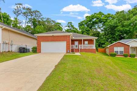 2900 Briar Ct Tallahassee, FL 32308
