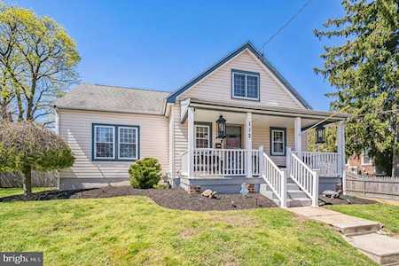 112 Bartram Ave Essington, PA 19029