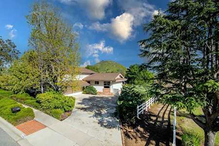 640 Camino Manzanas Thousand Oaks, CA 91360