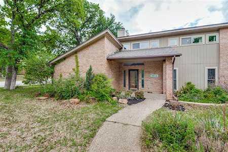 3512 Townlake Circle Arlington, TX 76016