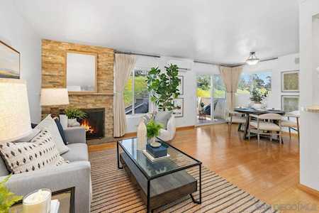 8272 Gilman Dr #24 La Jolla, CA 92037