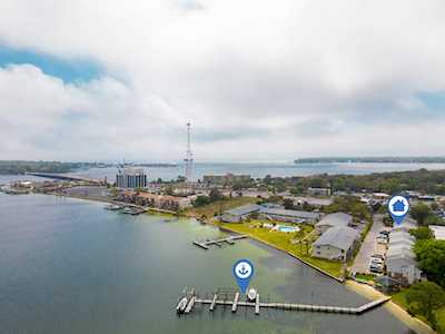 427 Waterway Ln Fort Walton Beach, FL 32547