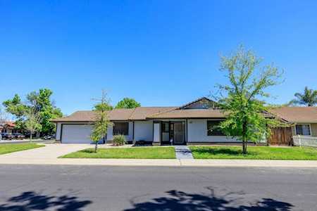 308 Goldrun Modesto, CA 95354