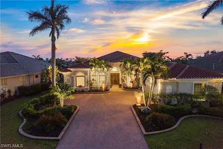 19431 La Serena Dr Estero, FL 33967