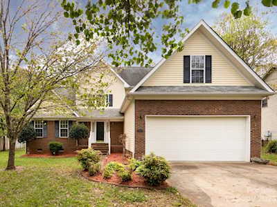 1035 Hawthorne Dr Indian Trail, NC 28079