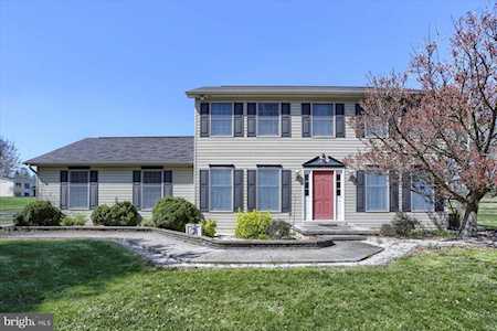 136 Blair Mountain Rd Dillsburg, PA 17019