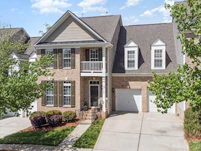 10349 Linksland Dr Huntersville, NC 28078