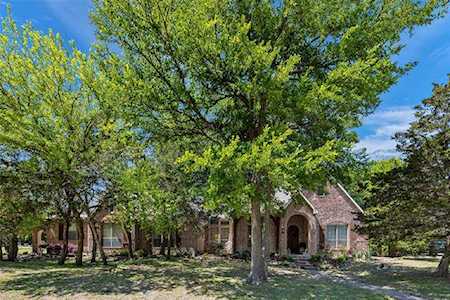 921 Santiago Trail Lucas, TX 75098