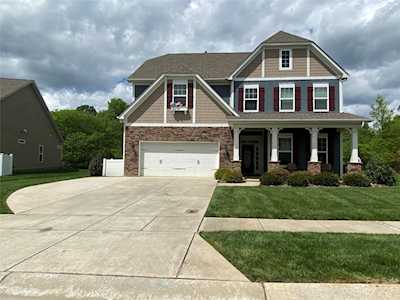 1813 Painted Horse Ln Indian Trail, NC 28079