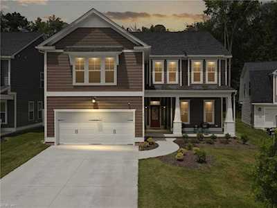 2044 Burson Dr Chesapeake, VA 23323