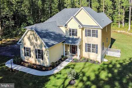 1991 Stony Garden Rd Kintnersville, PA 18930