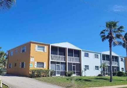 1505 Crescent Circle #A19 Lake Park, FL 33403