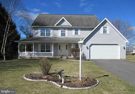 184 Indian Hill Rd Boalsburg, PA 16827