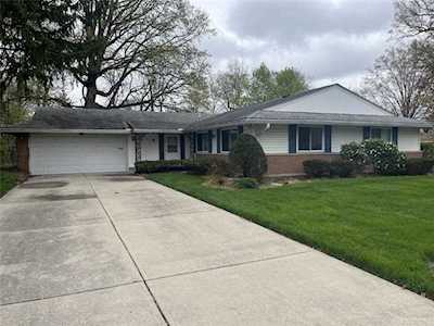 5124 Bigger Road Dayton, OH 45440