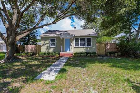 3221 16th St N St. Petersburg, FL 33704