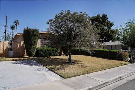 324 Duke Ave North Las Vegas, NV 89030