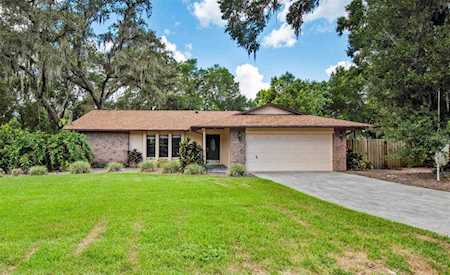 403 2nd Ave SE Lutz, FL 33549